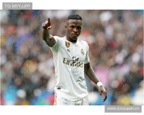 维尼修斯展现天生领袖气质 本赛季表现稳健持续提升